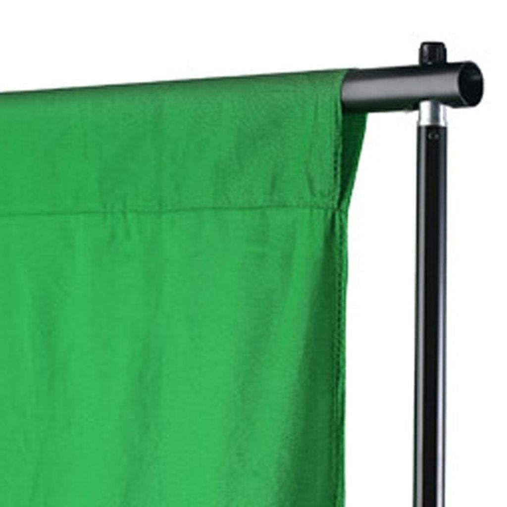 Junips | Green Background 300 x 300 cm. Chroma-Key