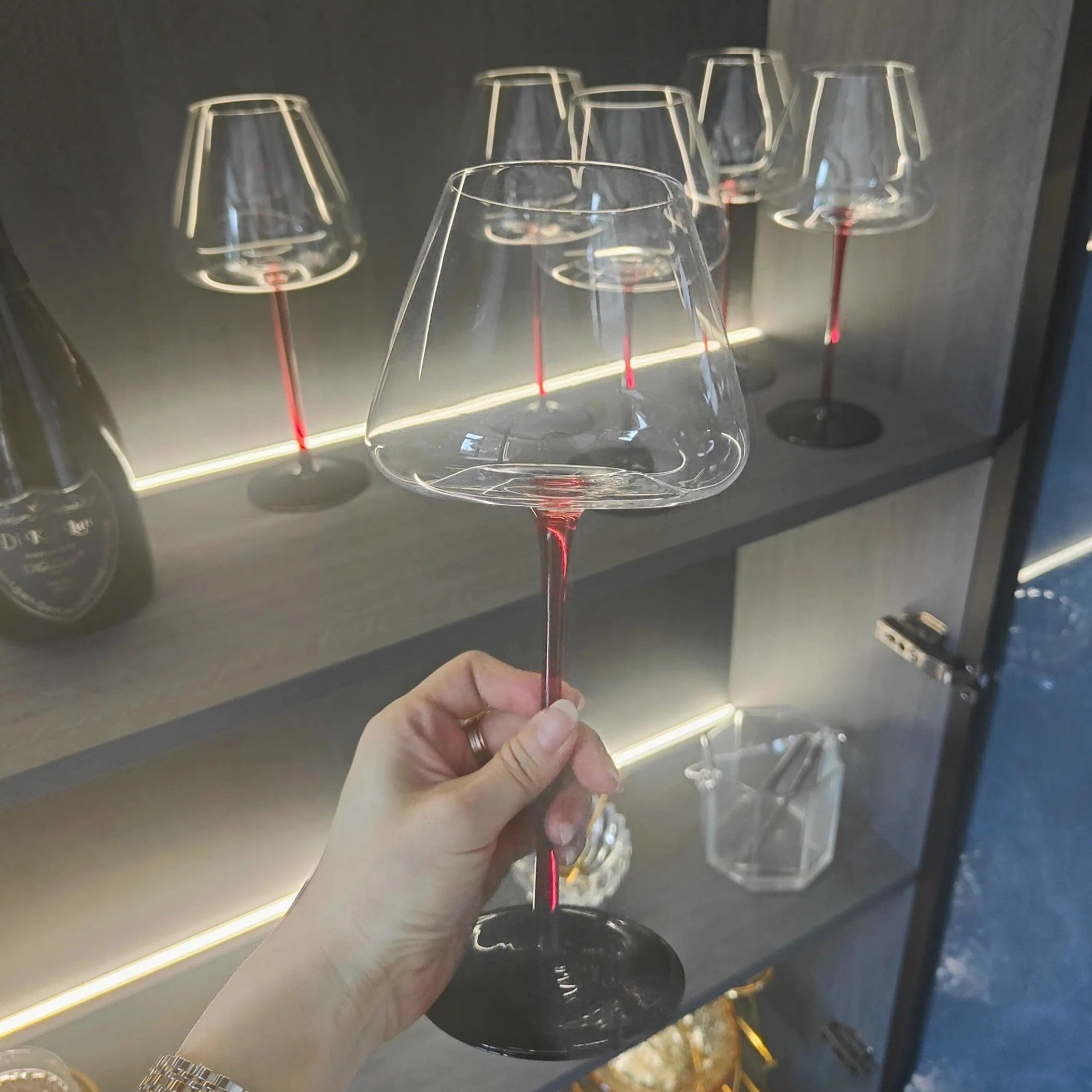Junips | The wine glass with large capacity