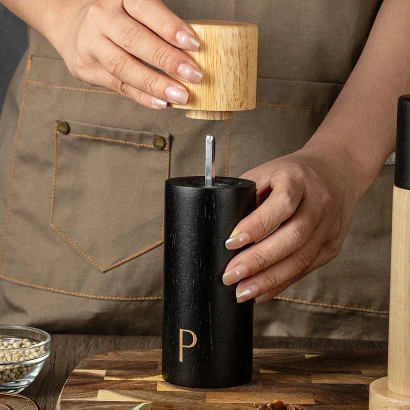 Junips | Wood Salt and Pepper Mill Set