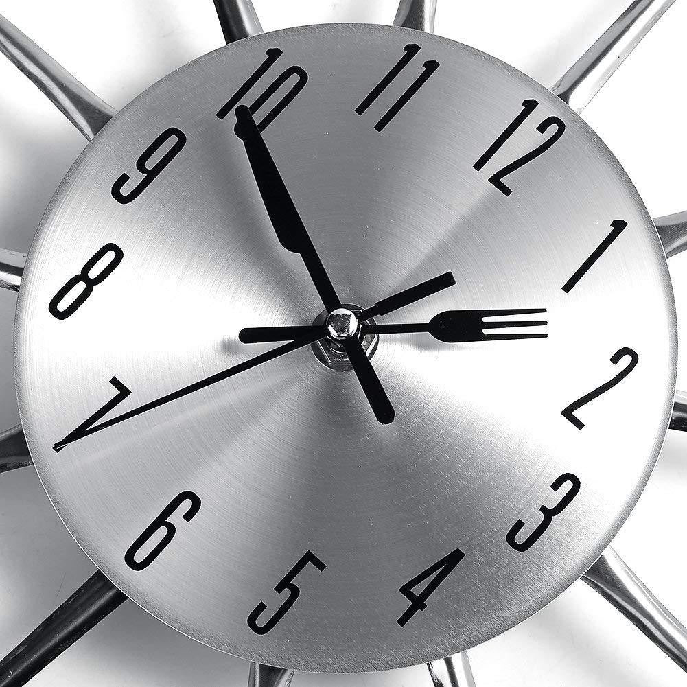 Junips | Cutlery Clock