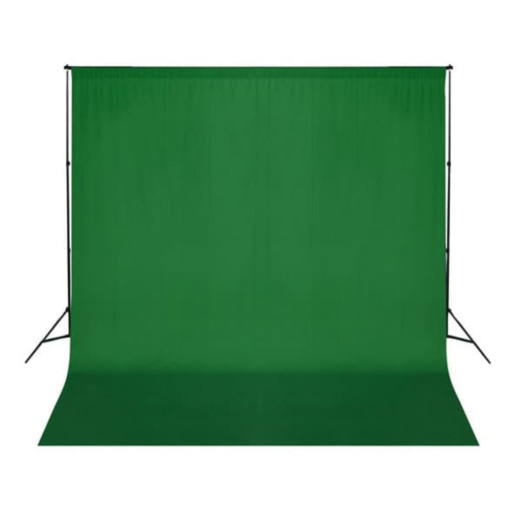 Junips | Green Background 300 x 300 cm. Chroma-Key