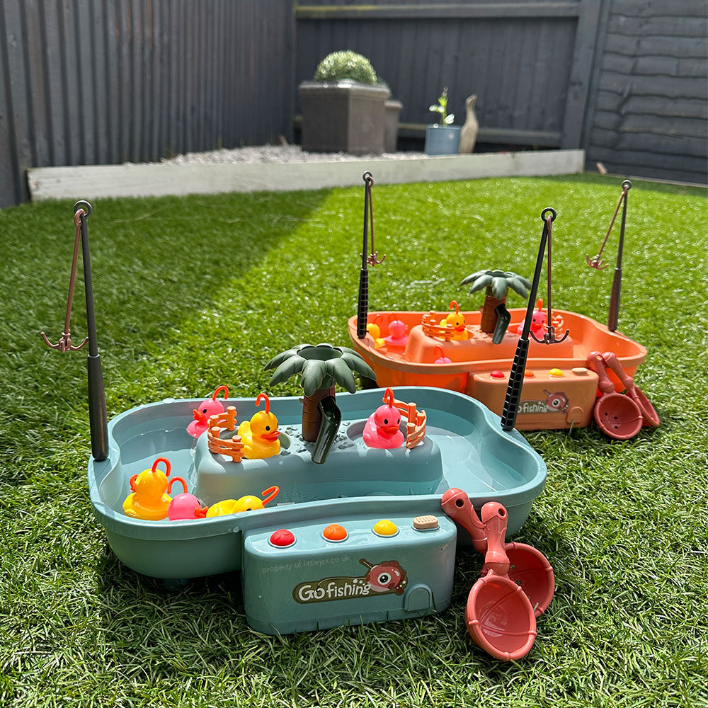 Junips | Hook The Duck - Interactive game with flowing water