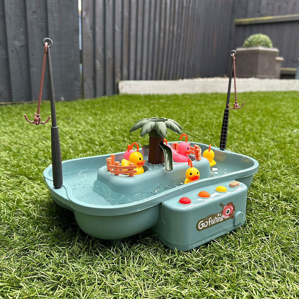 Junips | Hook The Duck - Interactive game with flowing water