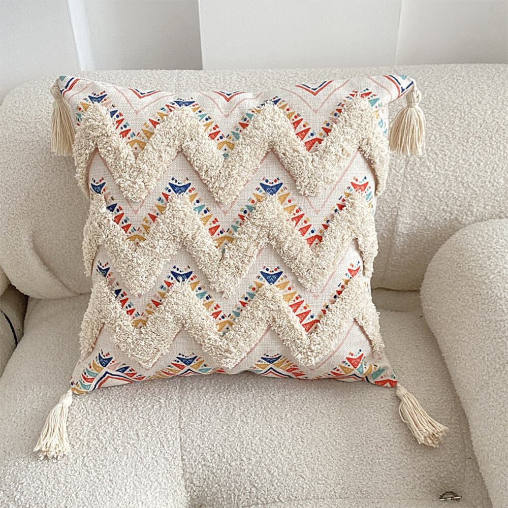 Junips | Moroccan inspired decorative throw pillow with tassel