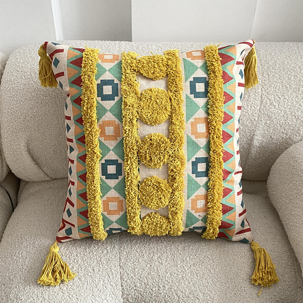 Junips | Moroccan inspired decorative throw pillow with tassel