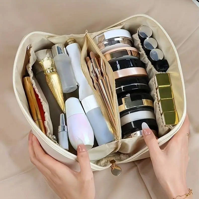 Junips | GlamourBox - Elegant cosmetic bag with large capacity
