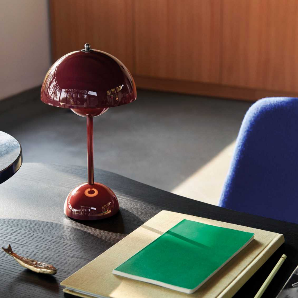 Junips | Lunarglo | LED table lamp