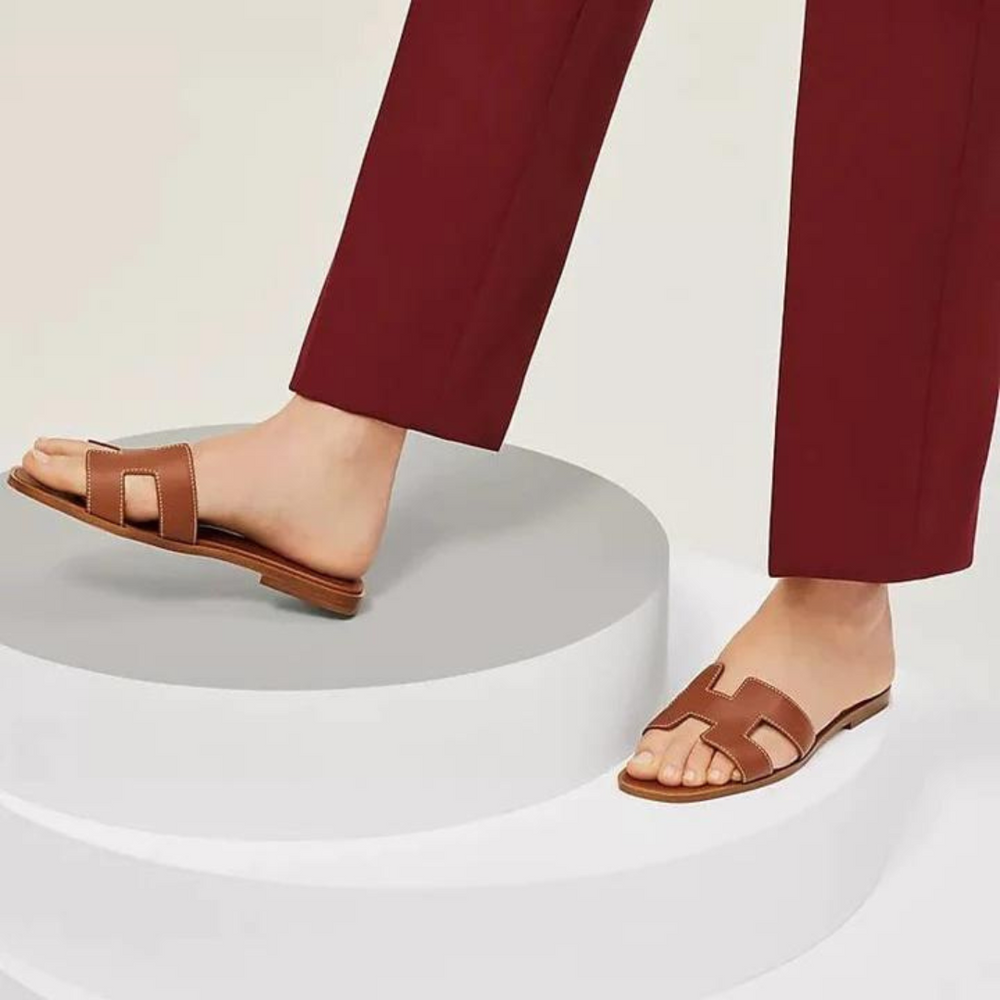 Junips | H - Slippers | Soft, comfortable and trendy