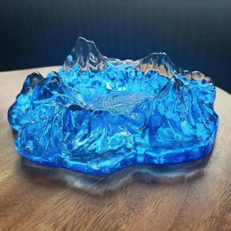 Junips | Ashtray decoration made of mountain glass in ice style