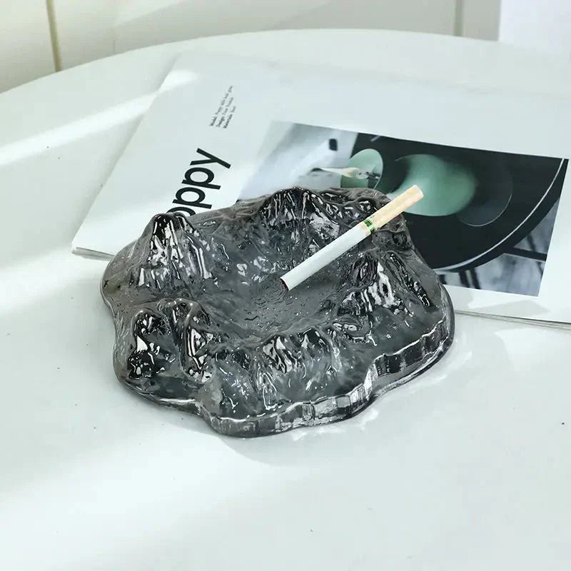 Junips | Ashtray decoration made of mountain glass in ice style
