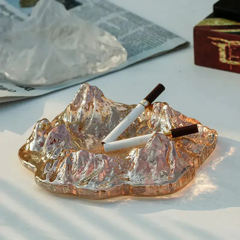 Junips | Ashtray decoration made of mountain glass in ice style