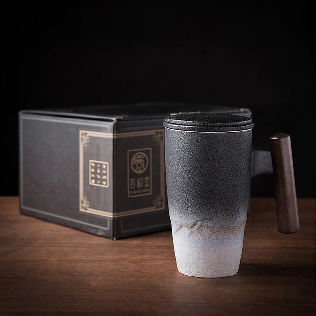 Junips | Large Cup, Ceramic Tea Cup with Lid. Large Tea Cup with Lid