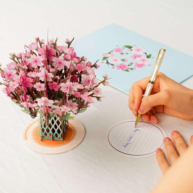 Paper Love Pop-Up Bouquet Card