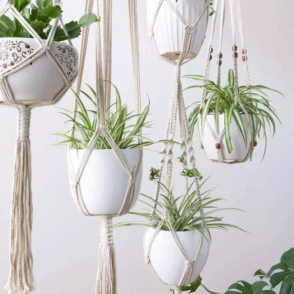 Junips | 4-piece handmade Boho macrame plant hanger set