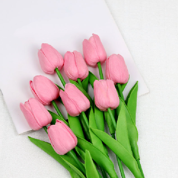 Junips | Life-like Tulip Bouquets for Every Occasion - Alyssa