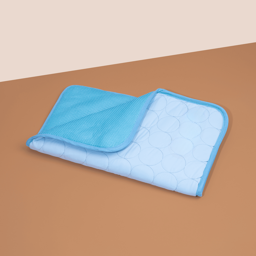 Junips | Innovative Cooling Mat for Dogs (4x Cooling Power) - ChillComfort