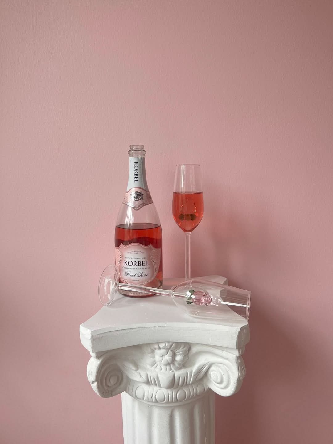 Junips | La Vie En Rose | Champagne Glass - Handmade
