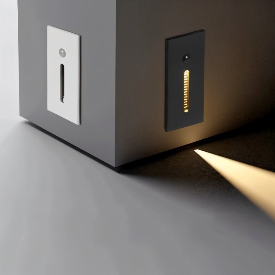 Junips | Luca – Stylish stair lighting with sensor technology