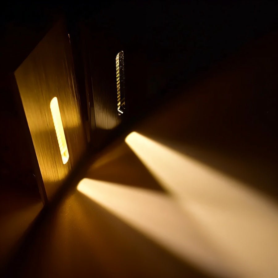 Junips | Luca – Stylish stair lighting with sensor technology