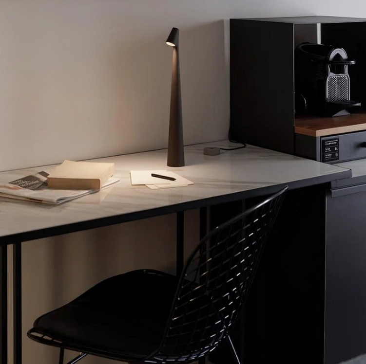 Junips | Table Lamp Portable LED Aluminium Rechargeable