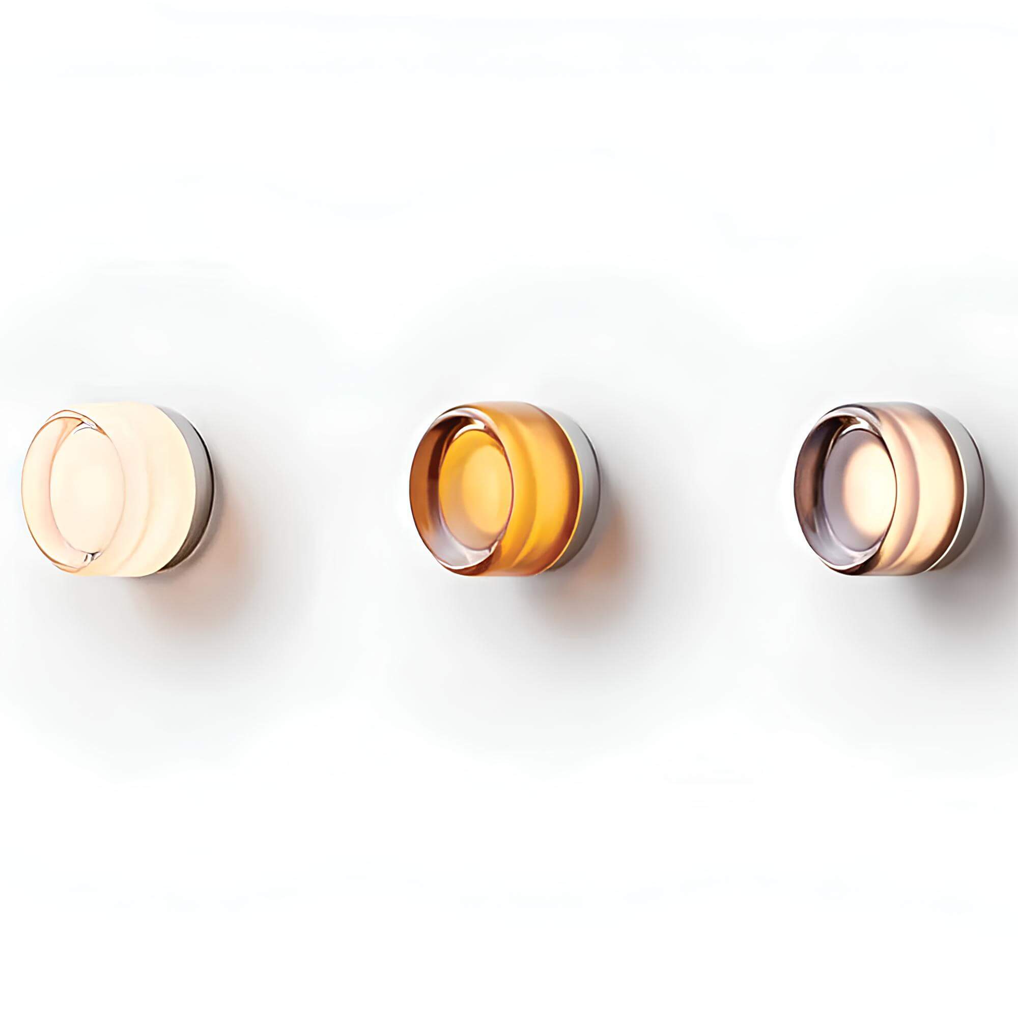 Junips | Elegant Wall Lamp for Contemporary Interior