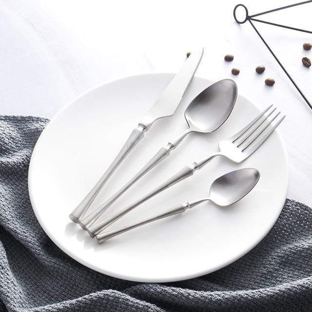 Junips | Luxurious Royal Cutlery Dining Set