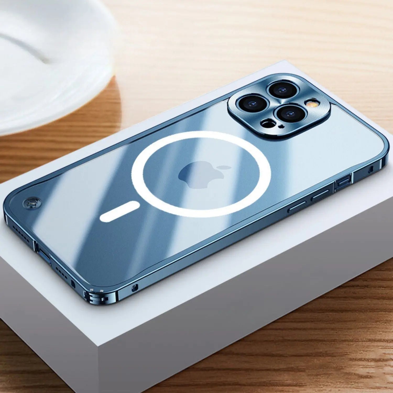 Junips | Metal Luxury MagSafe Case for iPhone Pro Max - Slim and Stylish Design with Maximum Protection