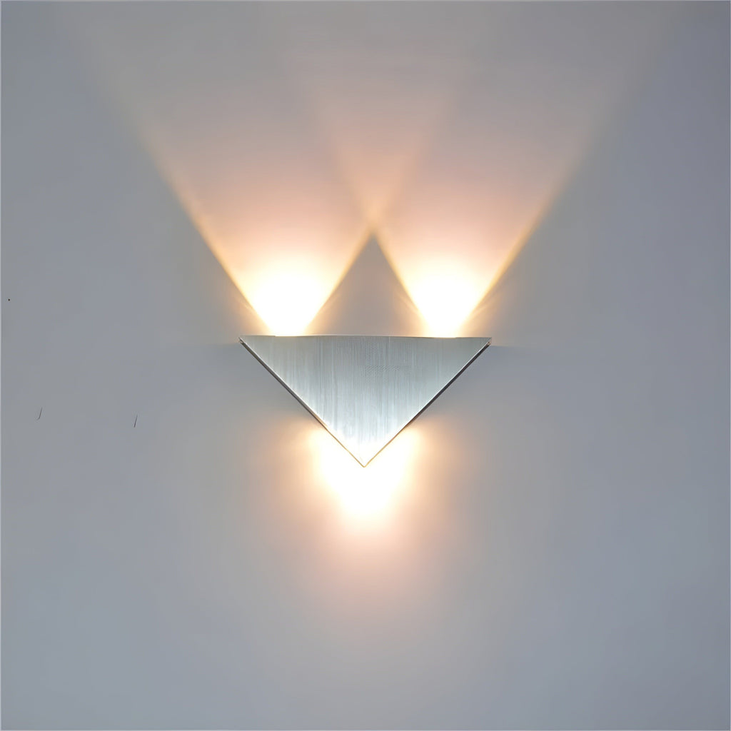 Junips | Light - Modern Triangle Wall Light LED Wall Light