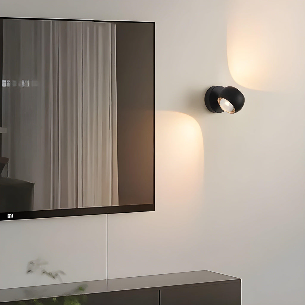 Junips | Light - Modern swivel indoor wall lamp