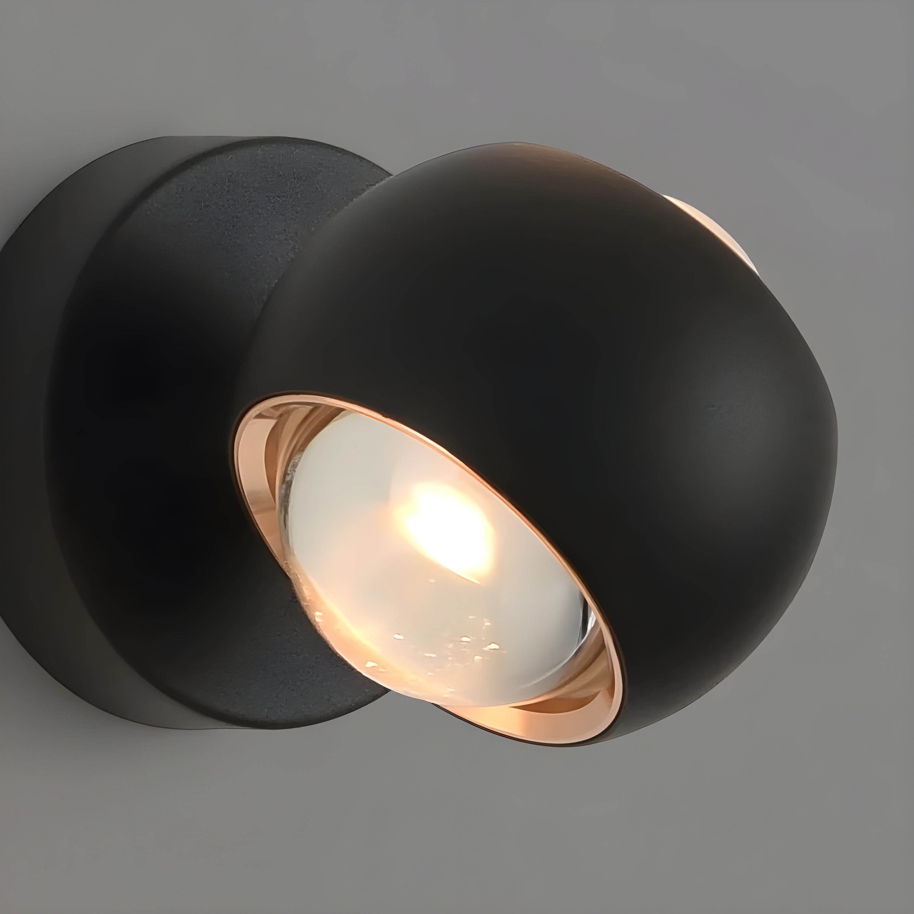 Junips | Light - Modern swivel indoor wall lamp