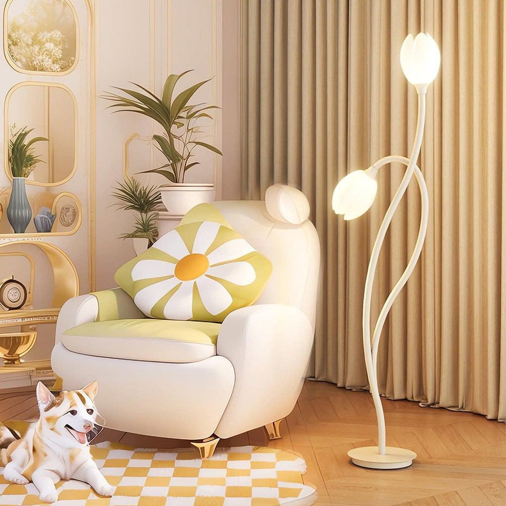 Junips | Modern Flower Floor Lamp with G9 Socket