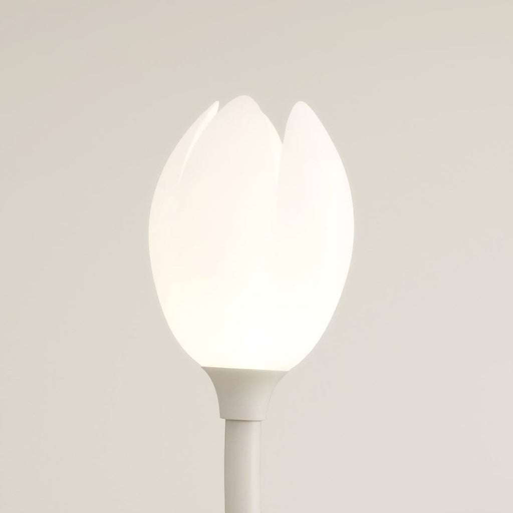 Junips | Modern Flower Floor Lamp with G9 Socket