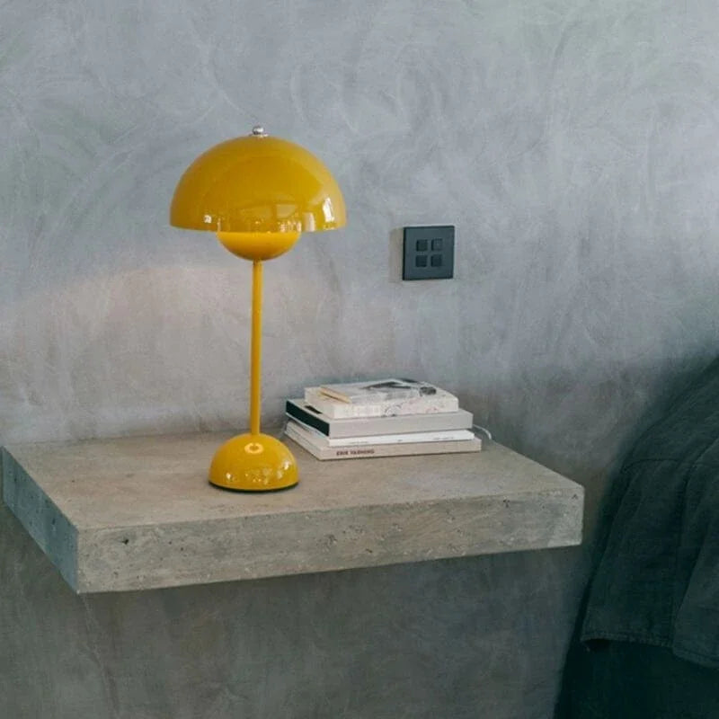Junips | Modern Table Lamp - this is USB WARNING