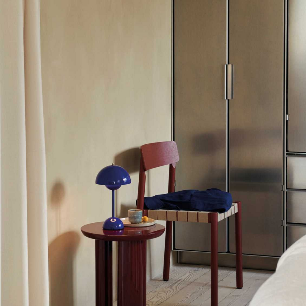 Junips | Lunarglo | LED table lamp