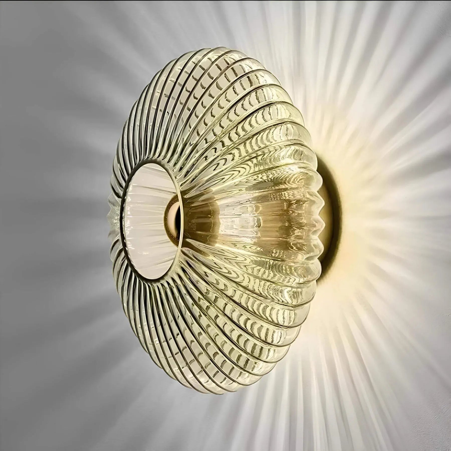 Junips | – Glass with wavy light wall lamp