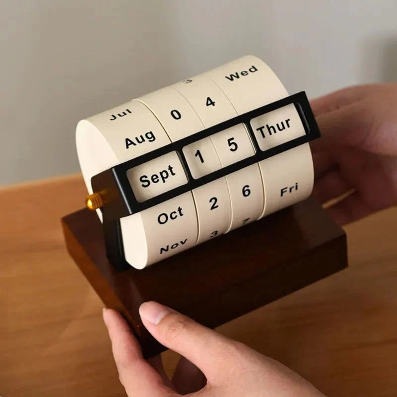 Junips | Perpetual Bike Desk Calendar