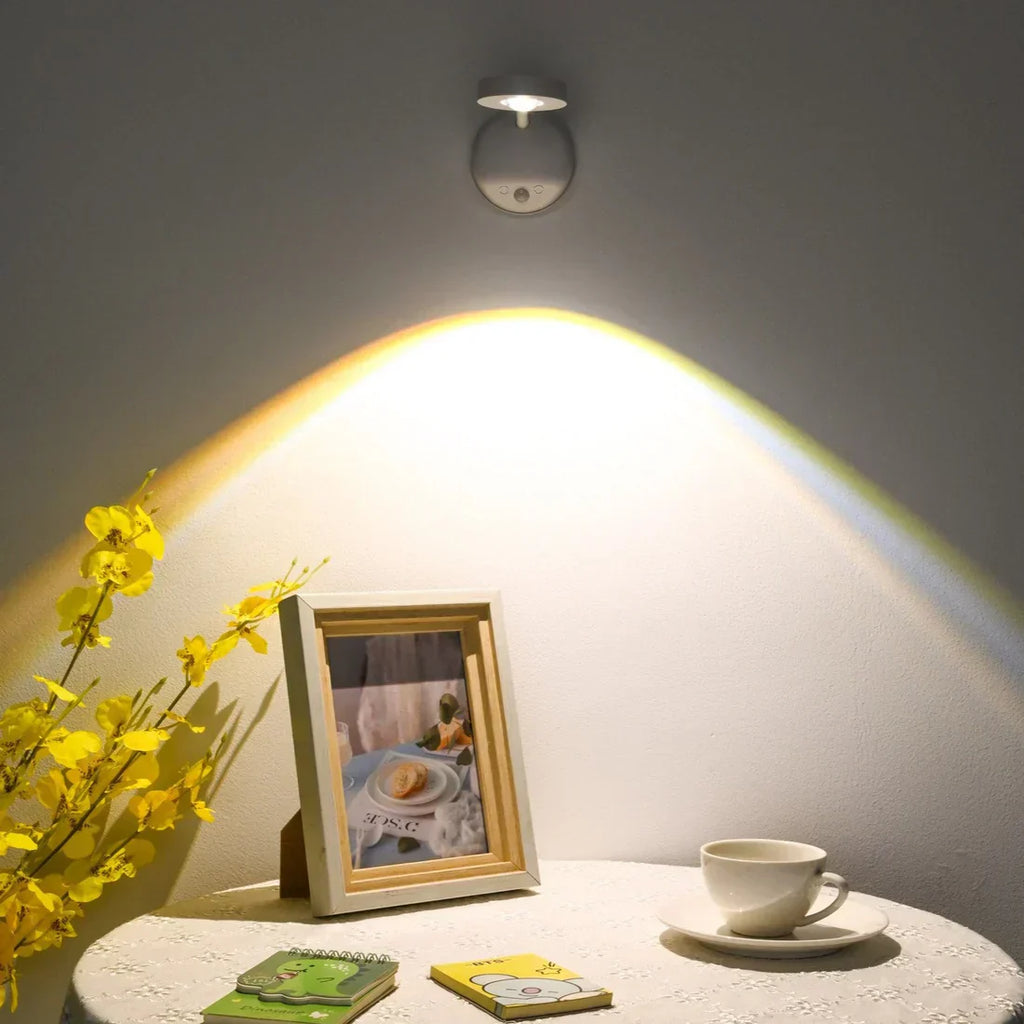 Junips | Wall Spot - SmartGlow - Rechargeable LED - Motion Sensor