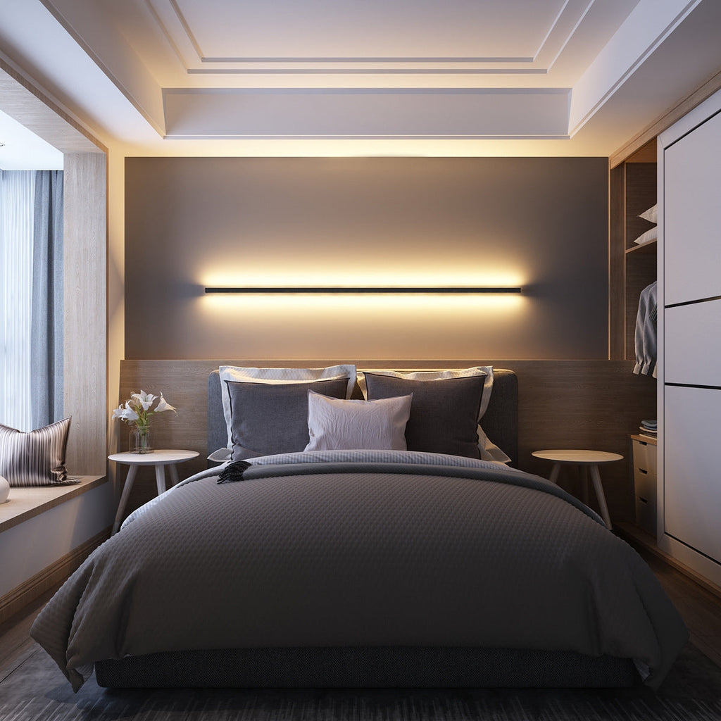 Junips | Linear minimalist and modern wall lamp