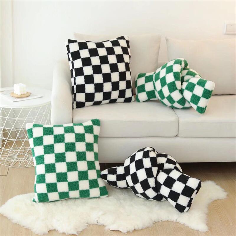Junips | Plush Fleece Checkered Pillowcase