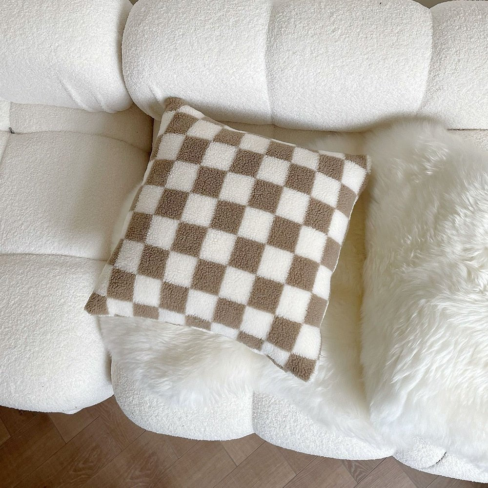 Junips | Plush Fleece Checkered Pillowcase