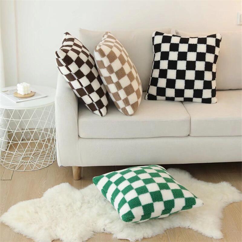 Junips | Plush Fleece Checkered Pillowcase