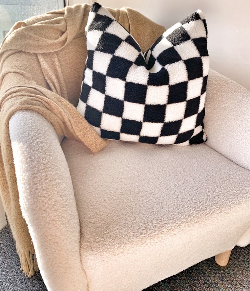 Junips | Plush Fleece Checkered Pillowcase
