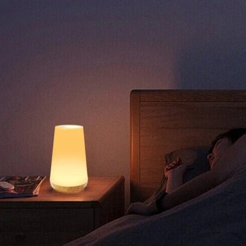 Junips | LED Table Lamp with Wooden Base and Touch Control
