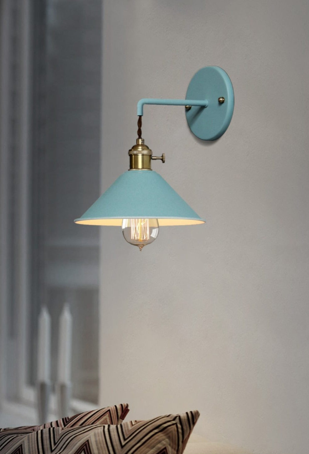 Junips | Colorful Vintage Wall Lamps