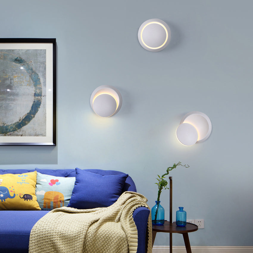 Junips | LED Wall Light 360