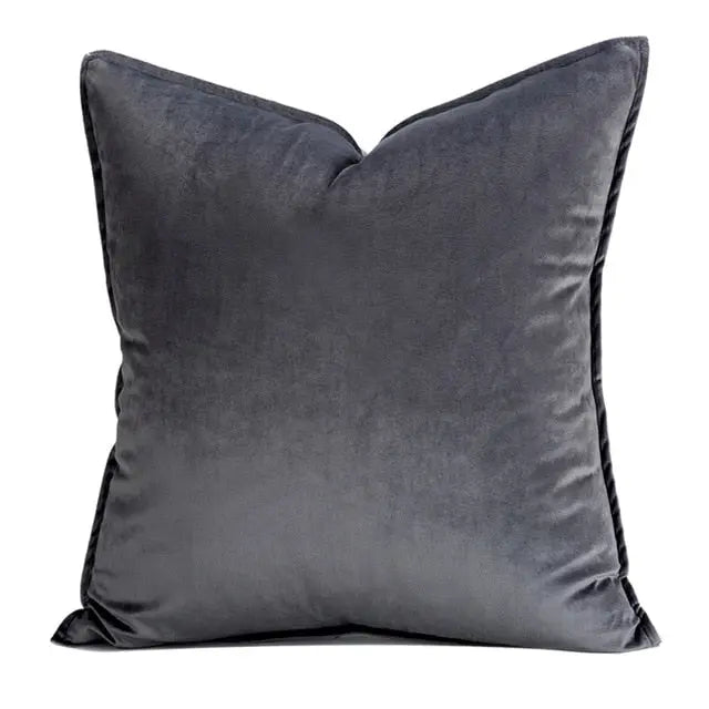 Junips | European Luxury Velvet Pillowcase
