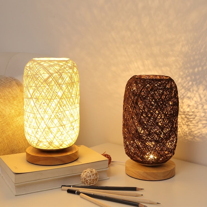 Junips | Table lamp made of rattan wood