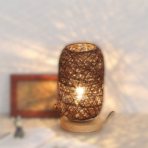 Junips | Table lamp made of rattan wood