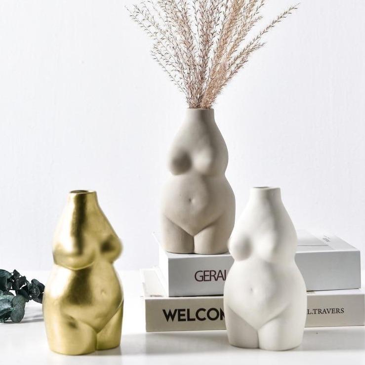 Junips | Venus Ceramic Bust Vase