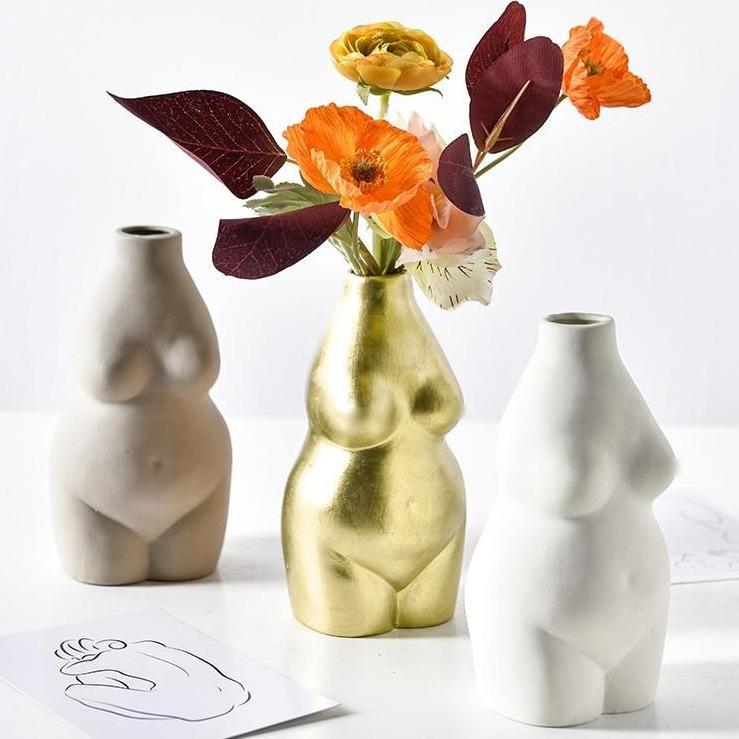 Junips | Venus Ceramic Bust Vase